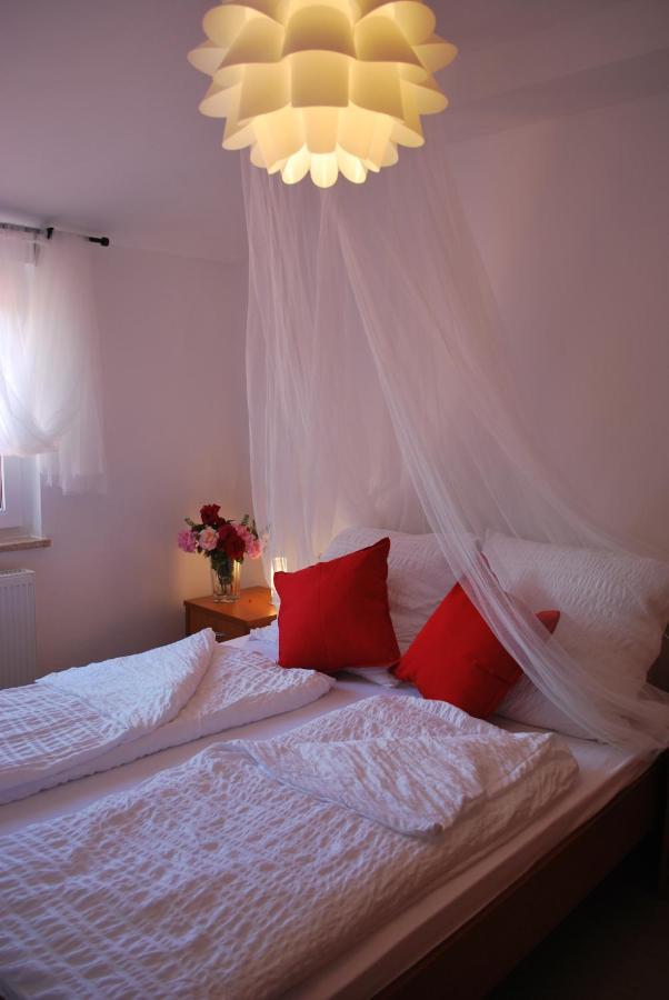 Apartments Maria Porec Exterior photo