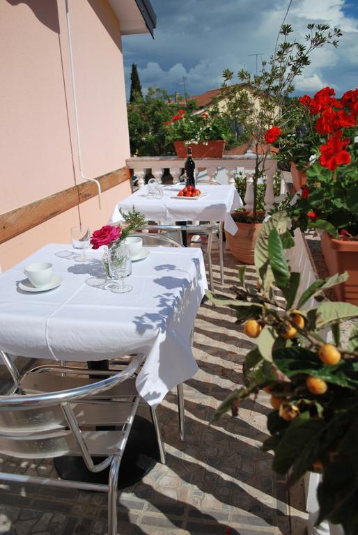 Apartments Maria Porec Exterior photo